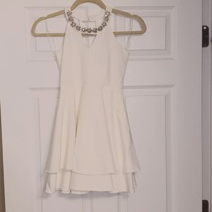 TWEEN DIVA- New with tags size 7 White